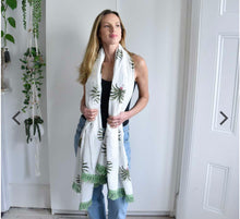 Load image into Gallery viewer, Palm tree sarong/scarf
